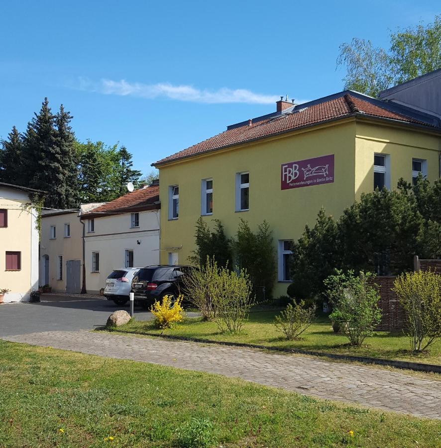 Fewo1-1 Zim Apart-4 Bett-Kueche-Dusche Wc-Parkplatz Berlin Exterior photo