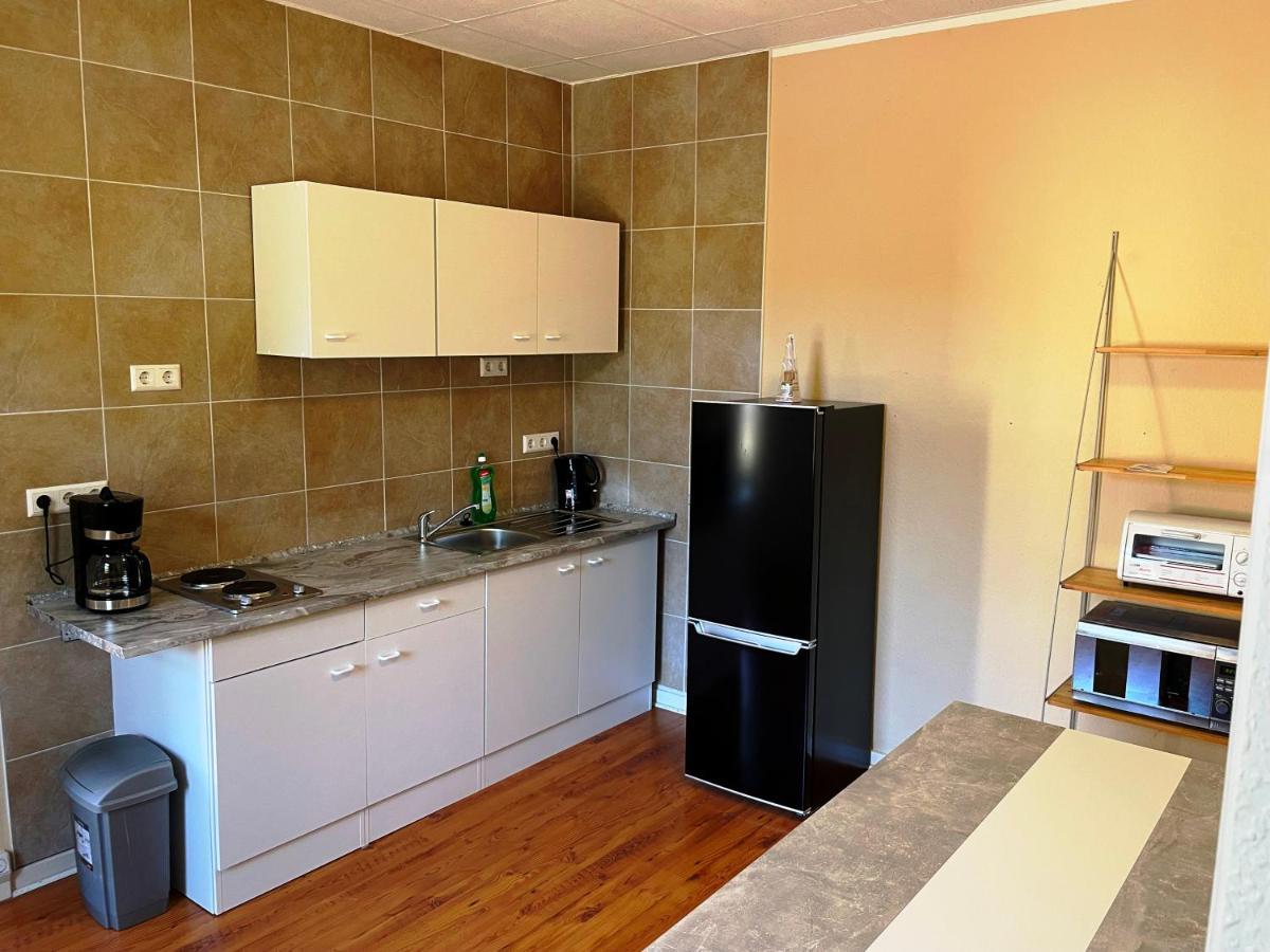 Fewo1-1 Zim Apart-4 Bett-Kueche-Dusche Wc-Parkplatz Berlin Exterior photo